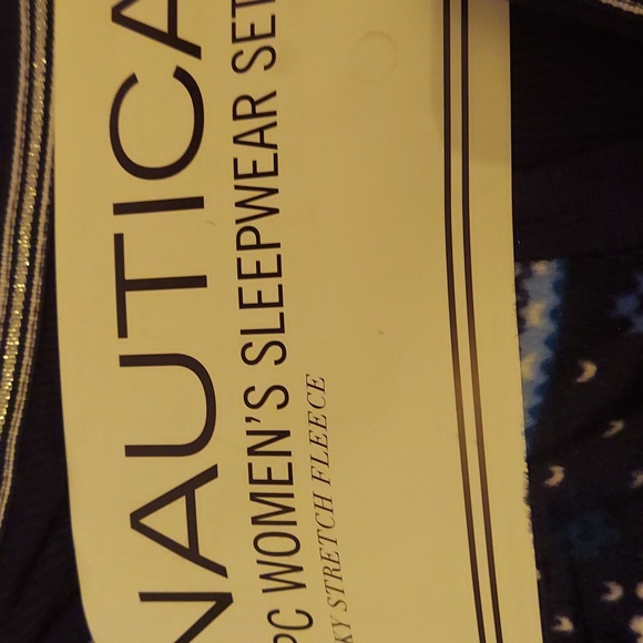 Nautical fleece sleepwear pajamas set medium - Picture 2 of 3